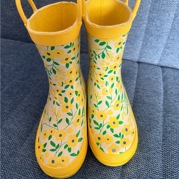 Cheerful Yellow and Green Floral Rain & Snow Boots - Picture 2 of 7